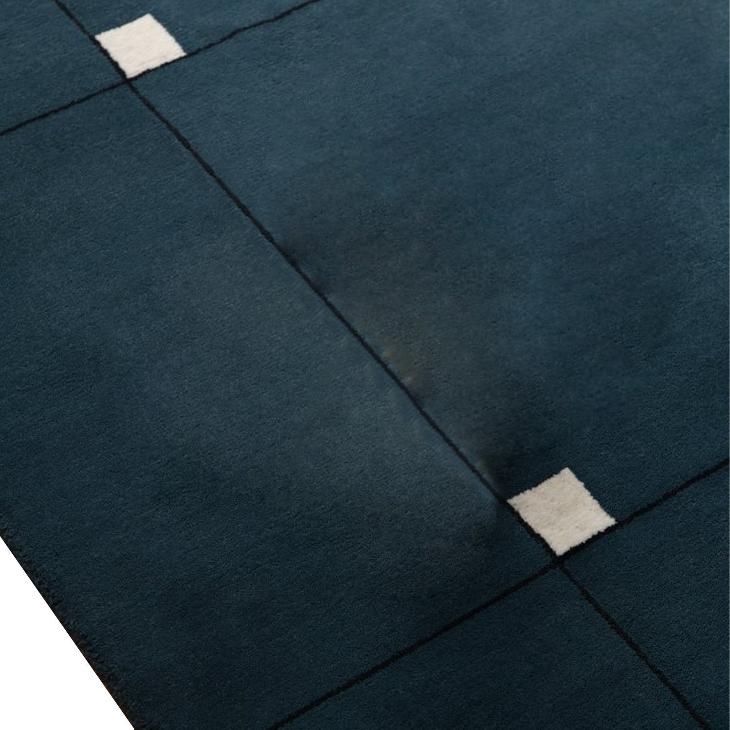 Blue with White - Handcrafted Rug/Carpet | Pure New Zealand Wool | Hand Tufted | High Pile | High Density | Yarn Dyed